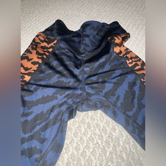 GOOD AMERICAN oasis animal print leopard blue black brown leggings - Picture 10 of 13
